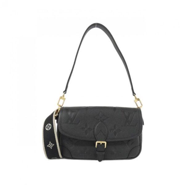 Louis_Vuitton_Monogram_Empreinte_Diane_Shoulder_Bag_M46386_1