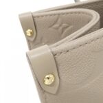 Louis_Vuitton_Monogram_Empreinte_OnTheGo_MM_M45607_Bag_3