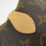 Louis_Vuitton_Monogram_Fold_Me_Pouch_M80874_Accessory_Pouch_4