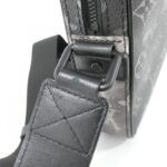 Louis_Vuitton_Monogram_Galaxy_Alpha_Messenger_M44165_Shoulder_Bag_4