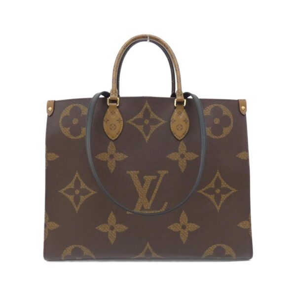 Louis_Vuitton_Monogram_Giant_OnTheGo_GM_M44576_Bag_1