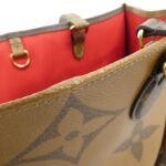 Louis_Vuitton_Monogram_Giant_OnTheGo_GM_M44576_手袋_5