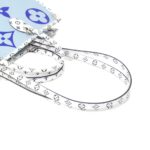 Louis_Vuitton_Monogram_Giant_OnTheGo_GM_M44720_Bag_5