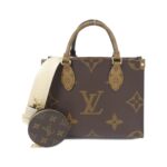 Louis_Vuitton_Monogram_Giant_OnTheGo_PM_M46373_Bag_1