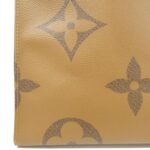 Louis_Vuitton_Monogram_Giant_Onthego_GM_M44576_手袋_3