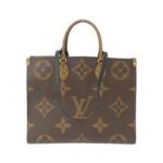 Louis_Vuitton_Monogram_Giant_Onthego_GM_M45320_Bag_1