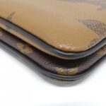 Louis_Vuitton_Monogram_Giant_Pochette_Double_Zip_M69203_Shoulder_Bag_3