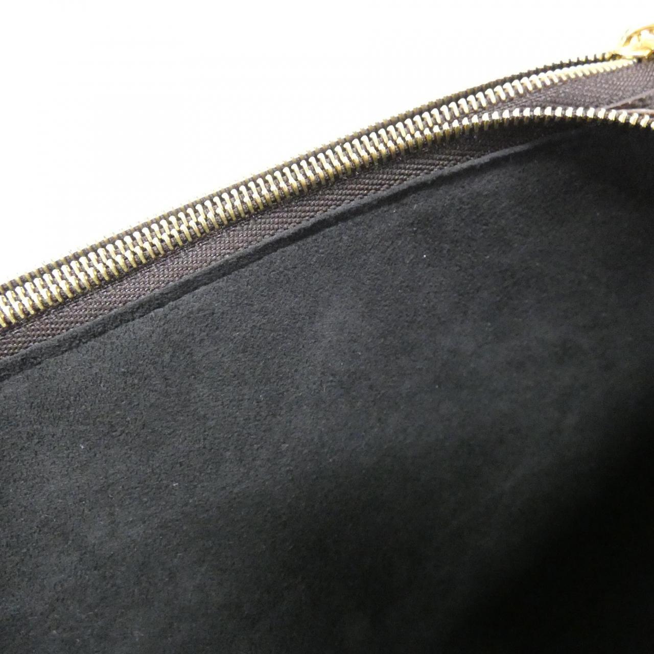 Louis_Vuitton_Monogram_Giant_Pochette_Double_Zip_M69203_Shoulder_Bag_7