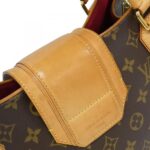 Louis_Vuitton_Monogram_Greet_M55210_Bag_4