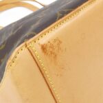 Louis_Vuitton_Monogram_Kaba_Mezzo_M51151_Bag_2