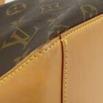 Louis_Vuitton_Monogram_Kaba_Piano_M51148_Bag_1