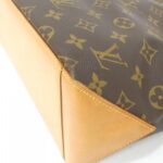 Louis_Vuitton_Monogram_Kaba_Piano_M51148_Bag_3