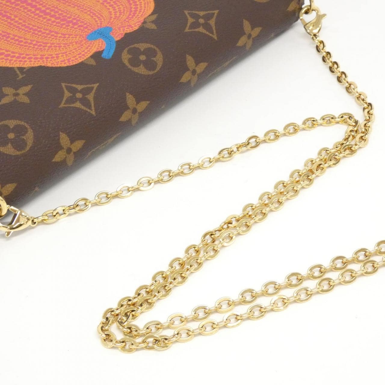 Louis_Vuitton_Monogram_LV_x_YK_Pochette_Félicie_M82108_肩背袋_3