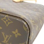 Louis_Vuitton_Monogram_Loop_M51155_Bag_2