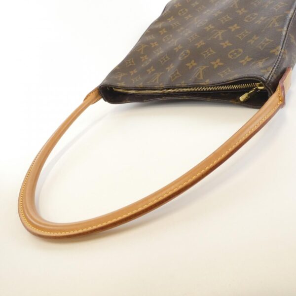 Louis_Vuitton_Monogram_Looping_GM_M51145_Shoulder_Bag_5