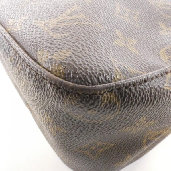 Louis_Vuitton_Monogram_Looping_MM_M51146_Shoulder_Bag_1