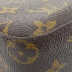 Louis_Vuitton_Monogram_Looping_MM_M51146_Shoulder_Bag_2