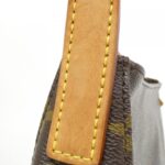 Louis_Vuitton_Monogram_Looping_MM_M51146_Shoulder_Bag_3