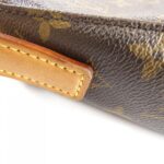 Louis_Vuitton_Monogram_Looping_MM_M51146_Shoulder_Bag_6