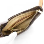 Louis_Vuitton_Monogram_Looping_MM_M51146_Shoulder_Bag_8