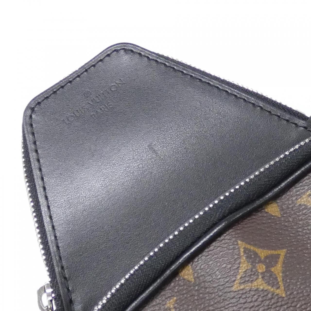 Louis_Vuitton_Monogram_Macassar_Avenue_Sling_Bag_M46327_Shoulder_Bag_6