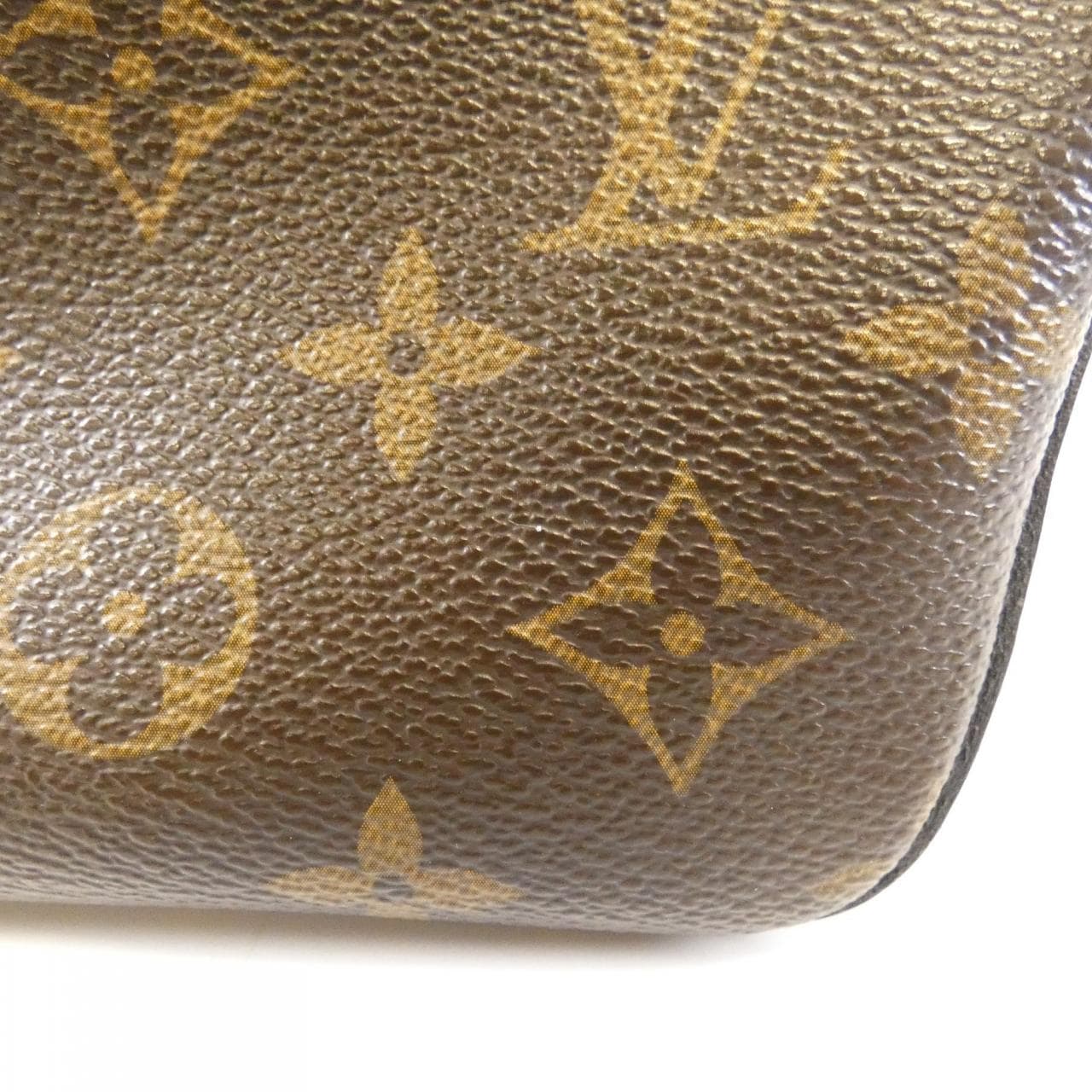 Louis_Vuitton_Monogram_Makassar_Torres_PM_M40635_Shoulder_Bag_4