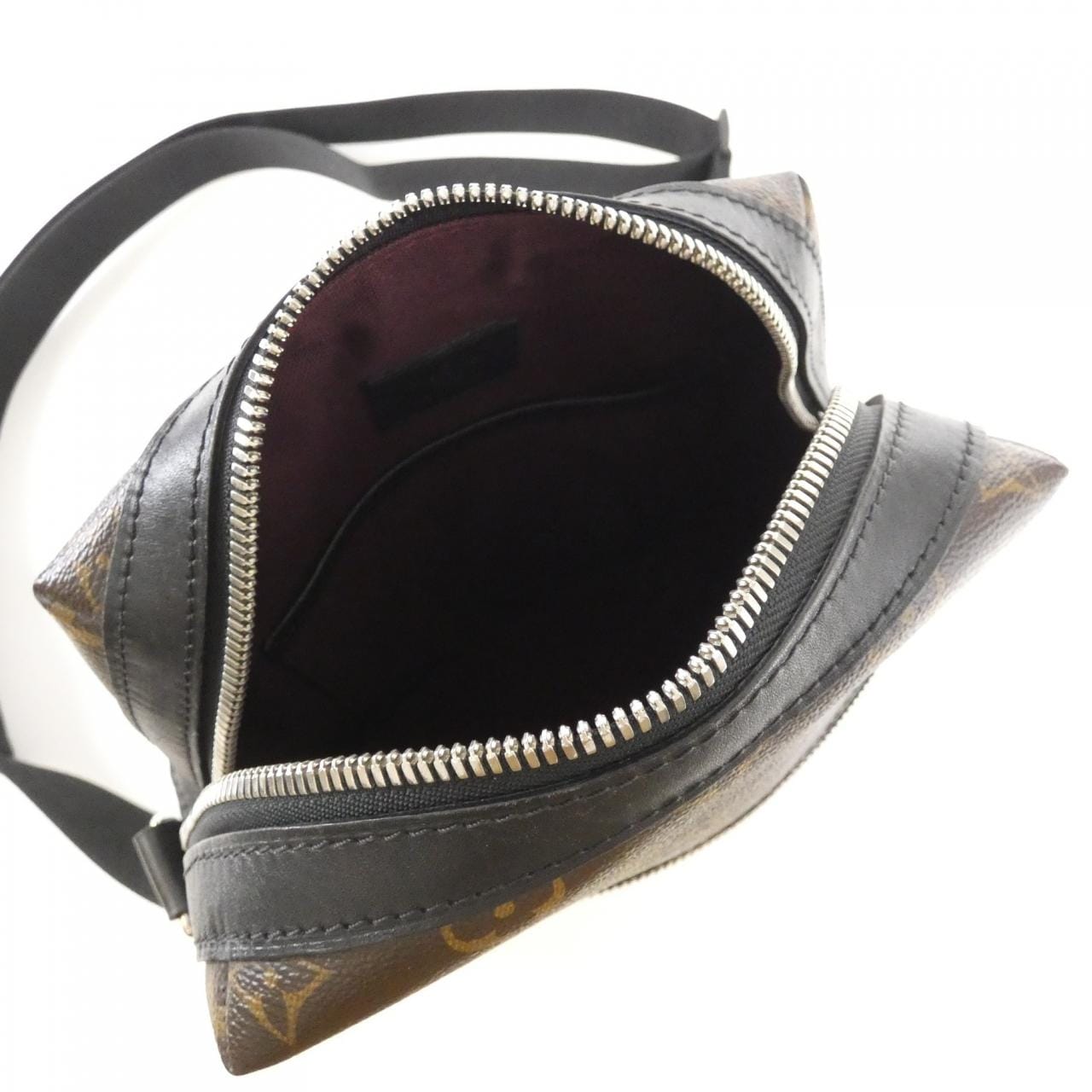 Louis_Vuitton_Monogram_Makassar_Torres_PM_M40635_Shoulder_Bag_8