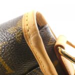 Louis_Vuitton_Monogram_Menilmontant_PM_M40474_Shoulder_Bag_4