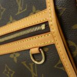 Louis_Vuitton_Monogram_Messenger_PM_M40106_Shoulder_Bag_4