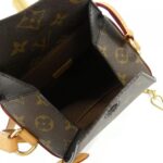 Louis_Vuitton_Monogram_Milk_Box_M44877_肩背袋_7