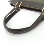 Louis_Vuitton_Monogram_Mini_Lucie_PM_M92682_Shoulder_Bag_5