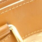 Louis_Vuitton_Monogram_Mini_Lucile_GM_M92683_Shoulder_Bag_3