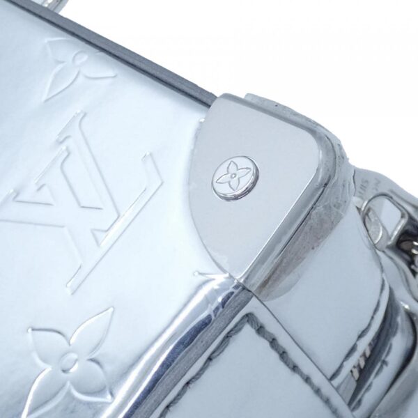Louis_Vuitton_Monogram_Mirror_Handle_Soft_Trunk_2021AW_M45885_Shoulder_Bag_3