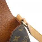 Louis_Vuitton_Monogram_Musette_Tango_M51257_Shoulder_Bag_5