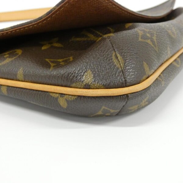 Louis_Vuitton_Monogram_Musette_Tango_M51388_Shoulder_Bag_3