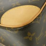 Louis_Vuitton_Monogram_Nile_M45244_Shoulder_Bag_2