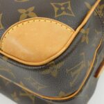 Louis_Vuitton_Monogram_Nile_M45244_Shoulder_Bag_3