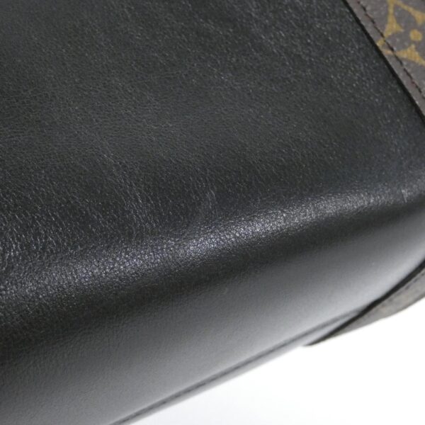 Louis_Vuitton_Monogram_Nova_PM_M13140_Shoulder_Bag_4