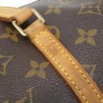 Louis_Vuitton_Monogram_Papillon_30cm_M51385_Bag_2