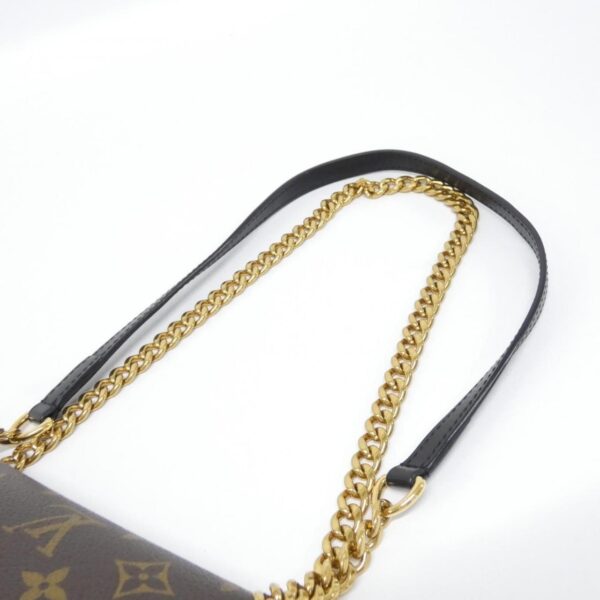 Louis_Vuitton_Monogram_Passy_M45592_Shoulder_Bag_5