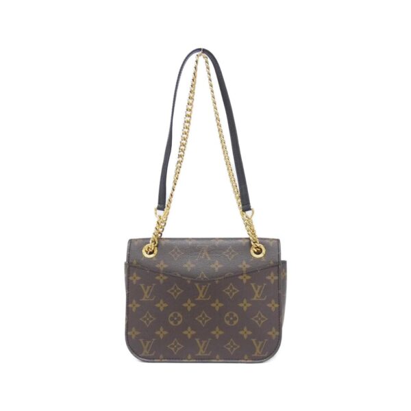 Louis_Vuitton_Monogram_Passy_M45592_肩背袋_1