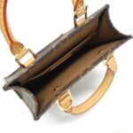 Louis_Vuitton_Monogram_Petite_Sac_Plat_M69442_Bag_6