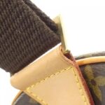 Louis_Vuitton_Monogram_Pochette_Gange_M51870_Shoulder_Bag_6