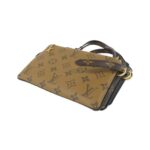 Louis_Vuitton_Monogram_Pochette_LV3_M45412_Shoulder_Bag_2