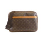 Louis_Vuitton_Monogram_Reporter_37cm_M45252_Shoulder_Bag_0