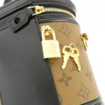 Louis_Vuitton_Monogram_Reverse_Cannes_M43986_Bag_6