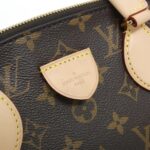 Louis_Vuitton_Monogram_Ribolly_PM_M44543_Bag_3