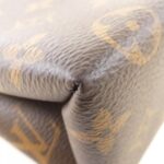 Louis_Vuitton_Monogram_Rocky_BB_M44141_Bag_2