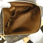Louis_Vuitton_Monogram_Sac_Bosphore_M40043_Bag_8