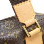Louis_Vuitton_Monogram_Sac_Bosporore_M40043_Bag_6